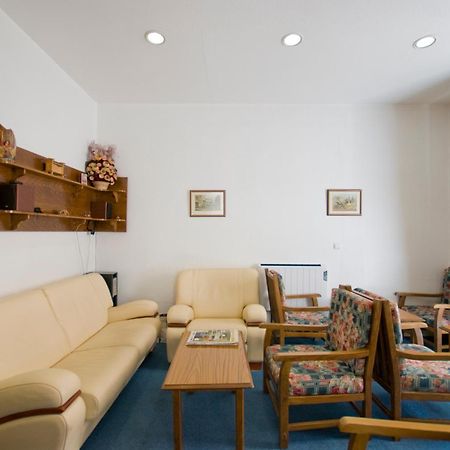 Отель Residencial Geres Лиссабон Экстерьер фото
