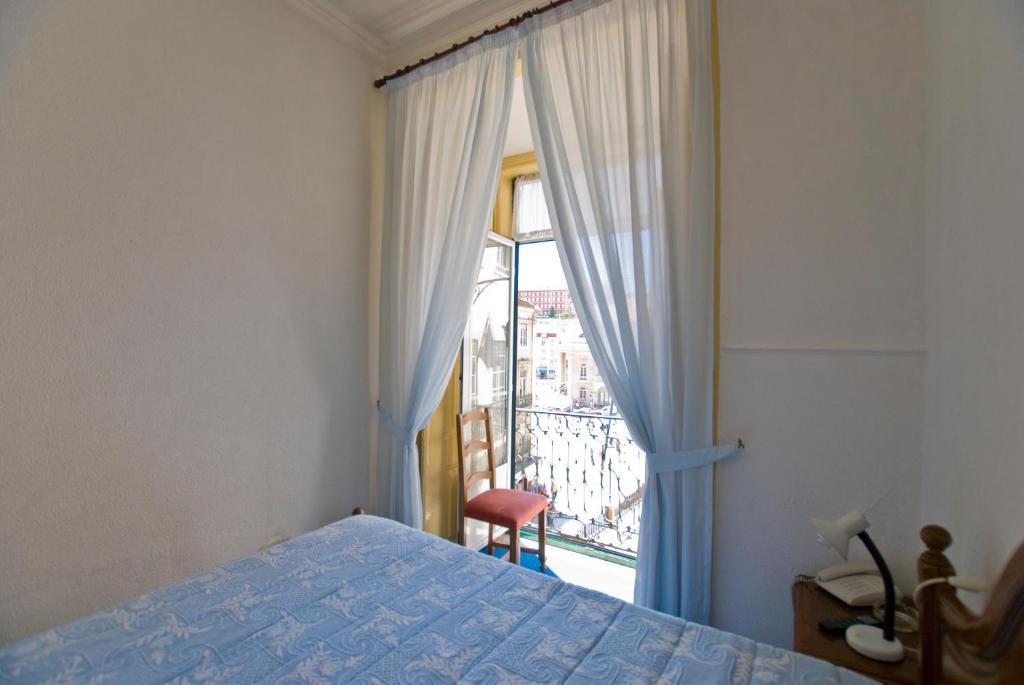 Отель Residencial Geres Лиссабон Номер фото